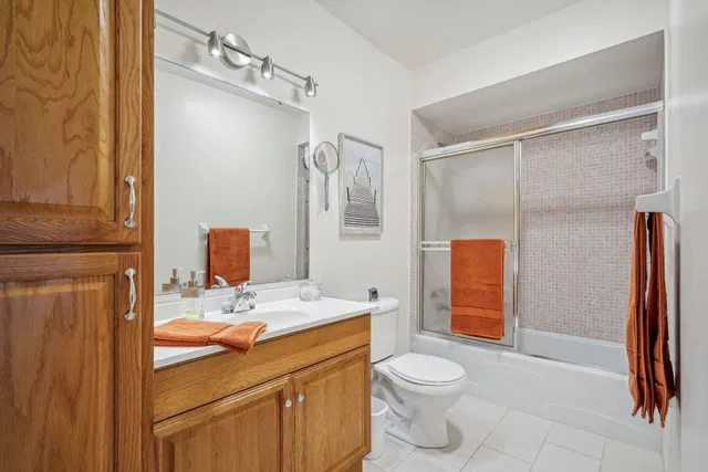  Unit 212 photo 15