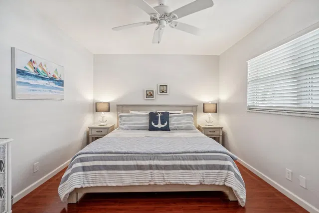  Unit 212 photo 16