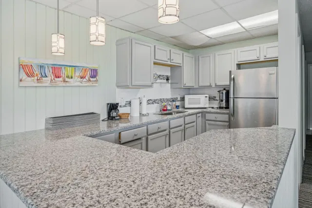  Unit 212 photo 35