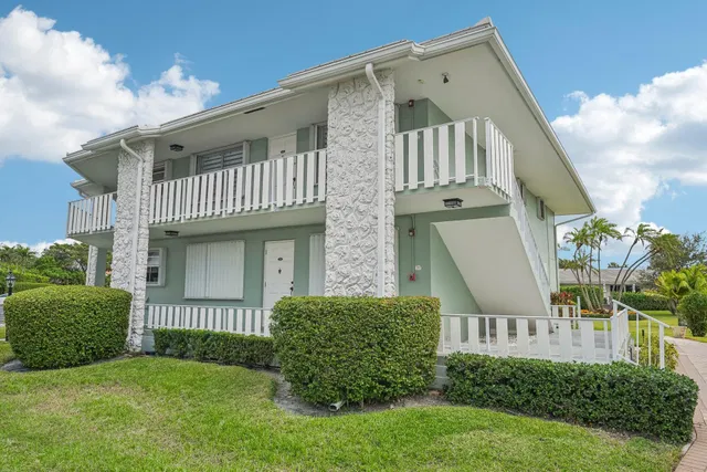 Unit 212 photo 43