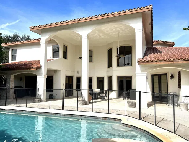 Saddle Trail Park Residence photo 6