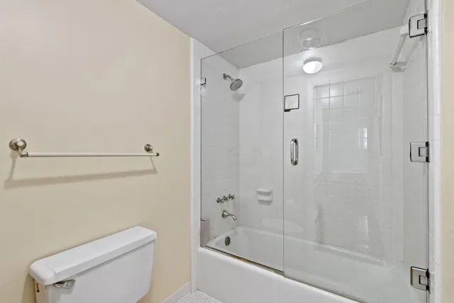 In-Town Palm Beach Unit 2 D photo 29
