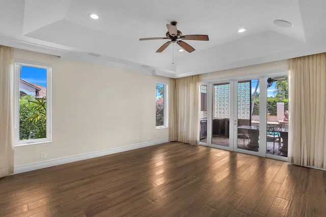 Boca Isles Residence photo 37