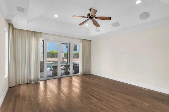 Boca Isles Residence photo 39