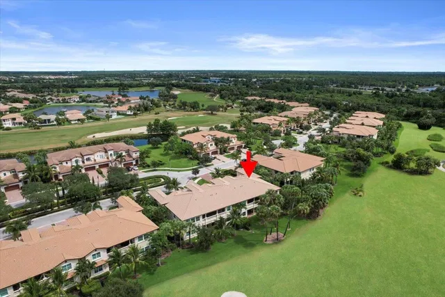 Jupiter Country Club Unit 108 photo 4