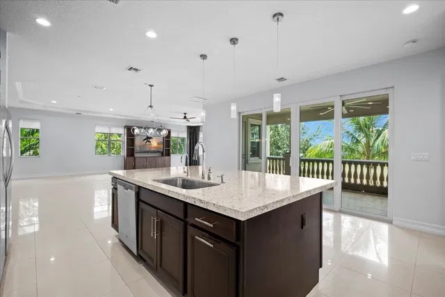 Jupiter Country Club Unit 108 photo 24