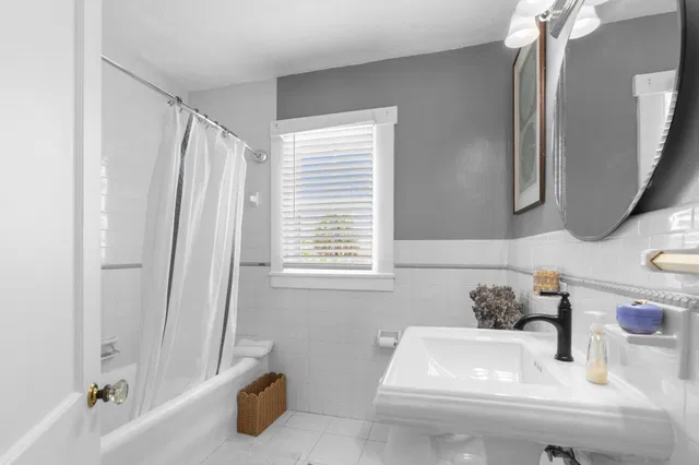 Old Northwood Residence photo 24