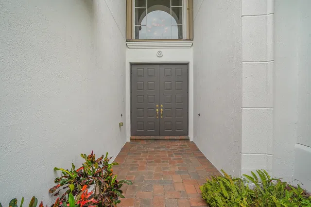 Residence photo 4