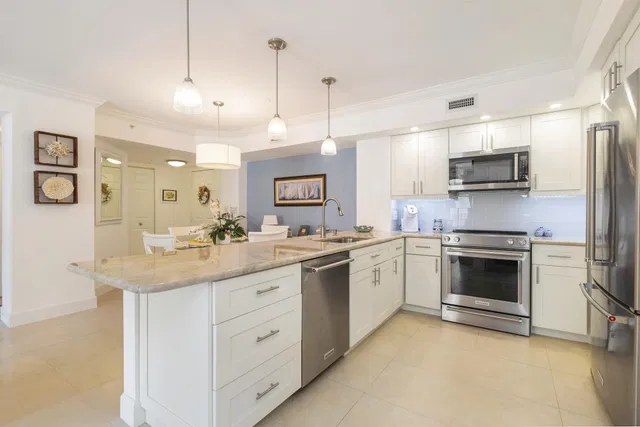 Flagler Pointe Unit 735 photo 9