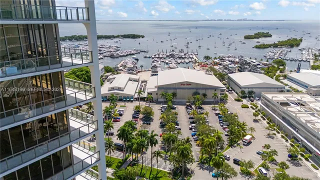 Mr. C Residences Coconut Grove 401