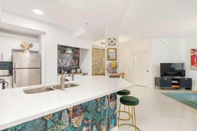 Courtyards in Cityplace Unit 110 photo 7
