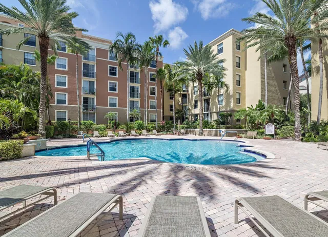 Courtyards in Cityplace Unit 110 photo 15