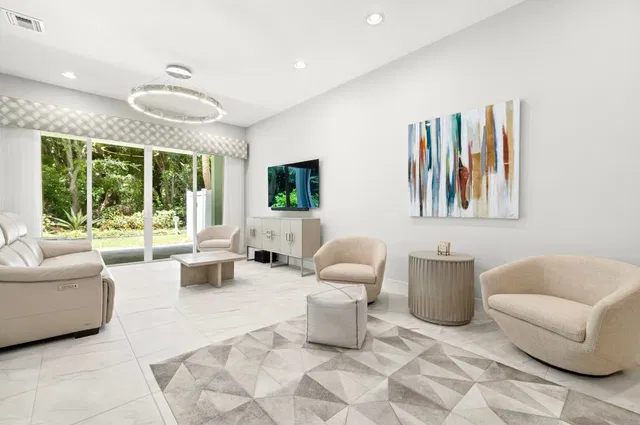 Residences at Midtown Palm Beach Gardens Residence photo 6