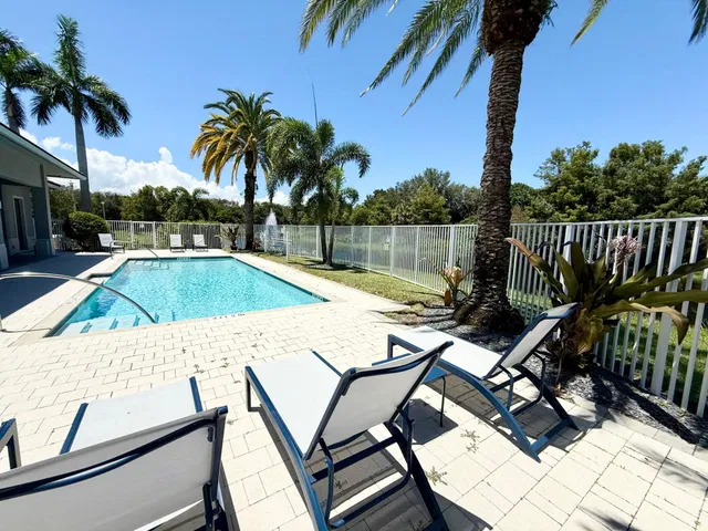 Residences at Midtown Palm Beach Gardens Residence photo 29