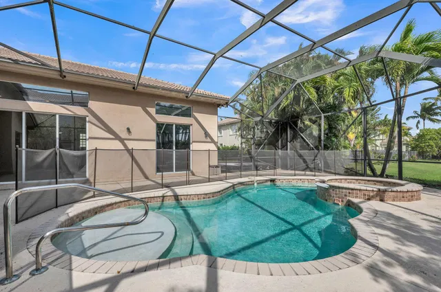 Saturnia Boca Raton Residence photo 39