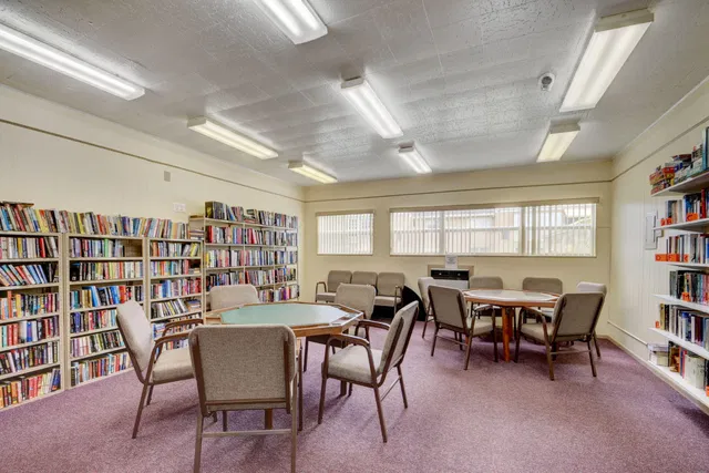 Unit 205 photo 29