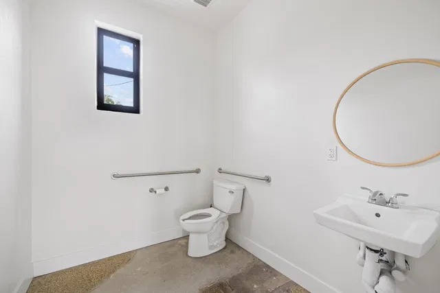 Residence photo 12