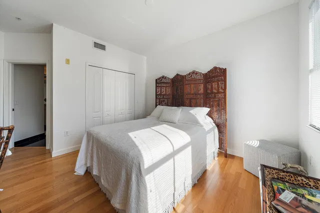 Unit 306 photo 28