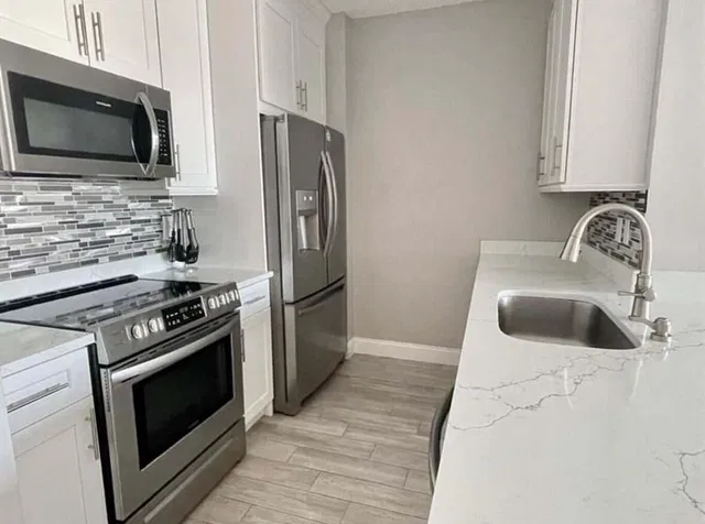 Courtyards in Cityplace Unit 431 photo 10
