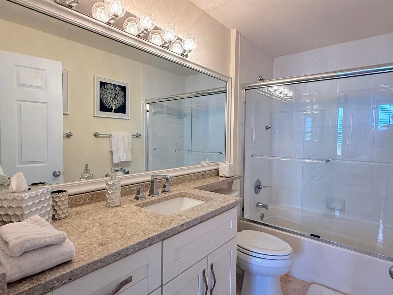 The Tower Condominium at Cityplace Unit Unit 1004 photo 6