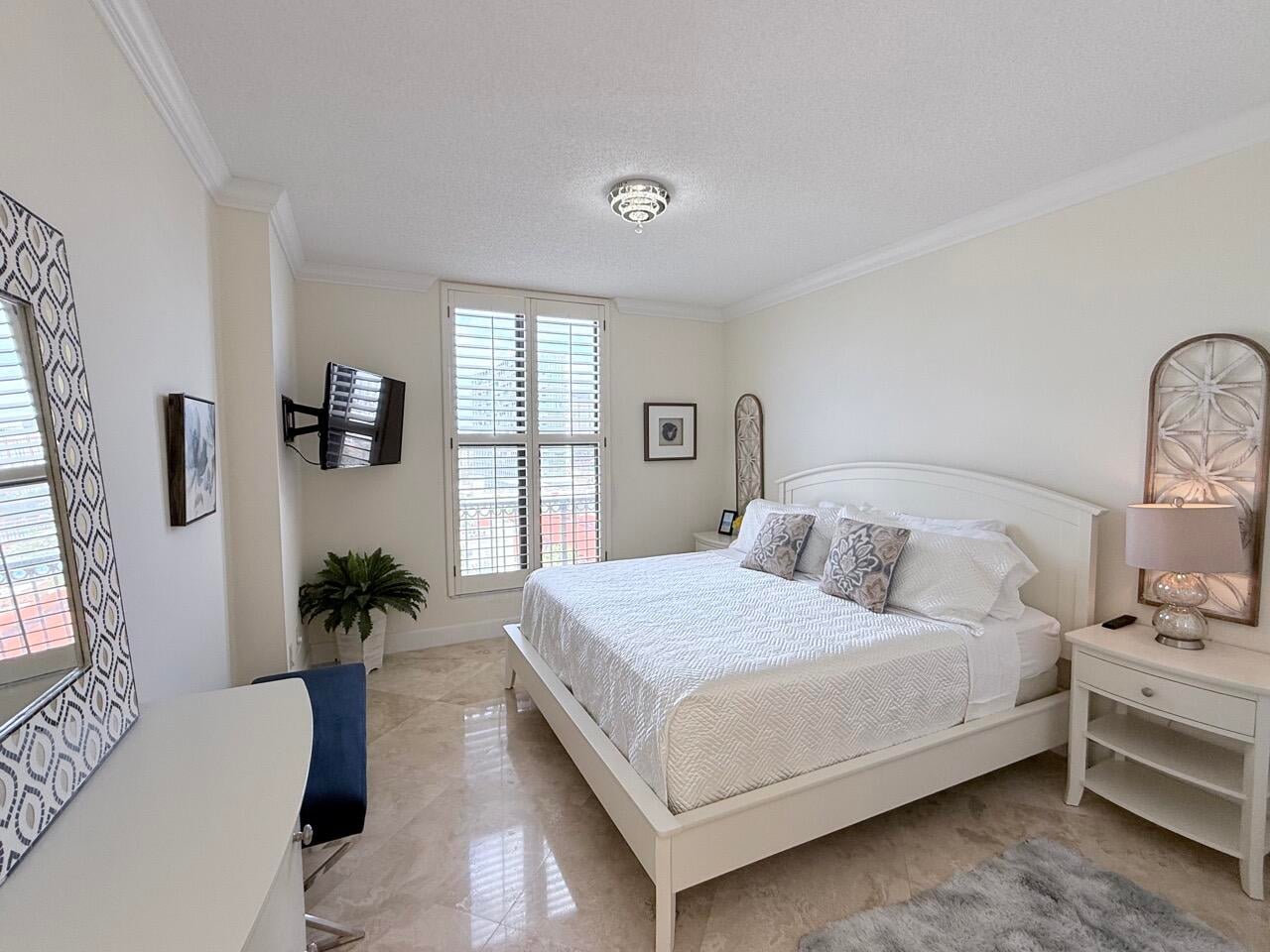 The Tower Condominium at Cityplace Unit Unit 1004 photo 7