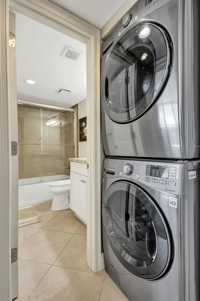 Unit 308 photo 41