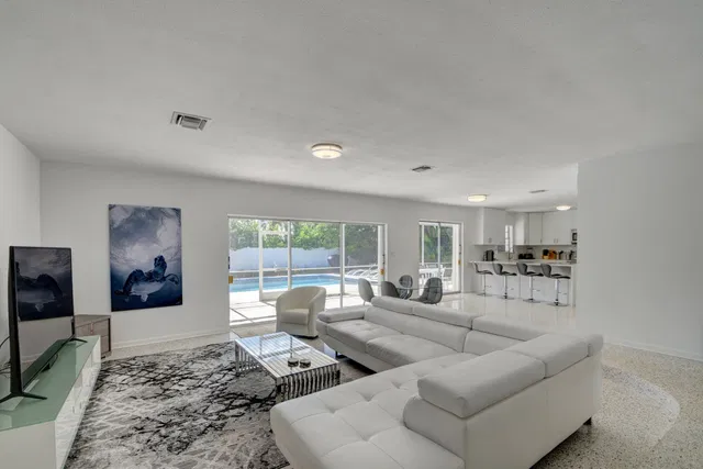 Palm Beach Isles Residence photo 3