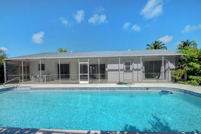 Palm Beach Isles Residence photo 8