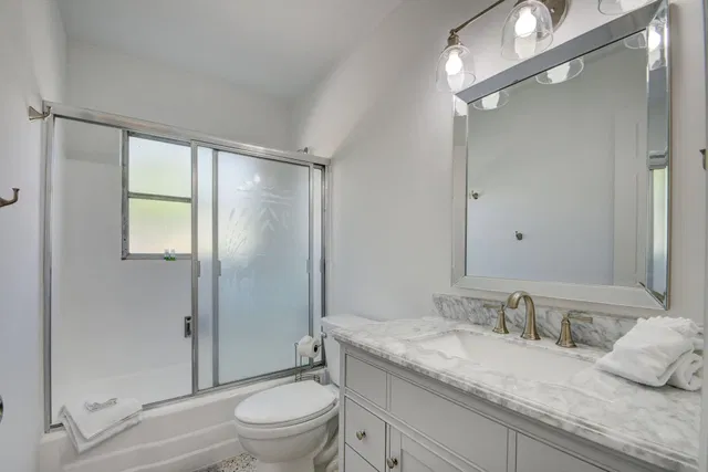 Palm Beach Isles Residence photo 10