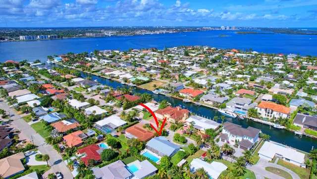 Palm Beach Isles Residence photo 49