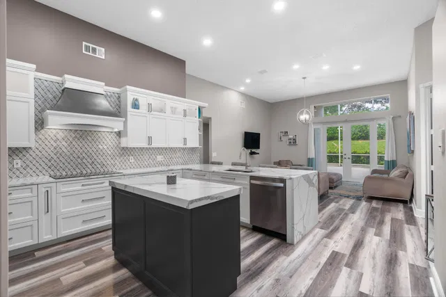 Boca Isles Residence photo 9