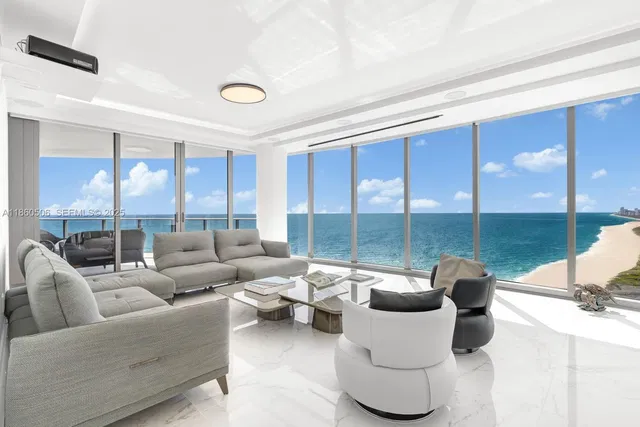 The Ritz-Carlton Residences, Sunny Isles Beach 1705