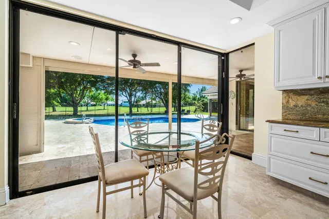 Bocaire Country Club Residence photo 12