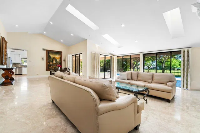 Bocaire Country Club Residence photo 16