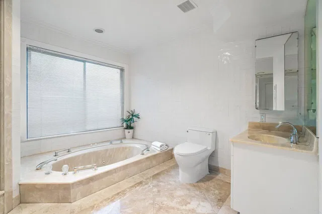 Bocaire Country Club Residence photo 22