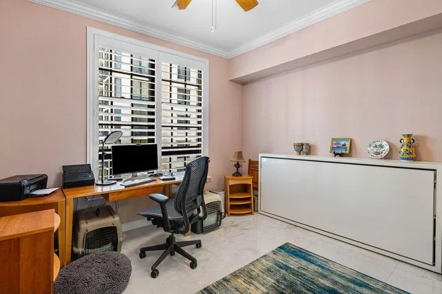 One City Plaza Unit 1012 photo 23