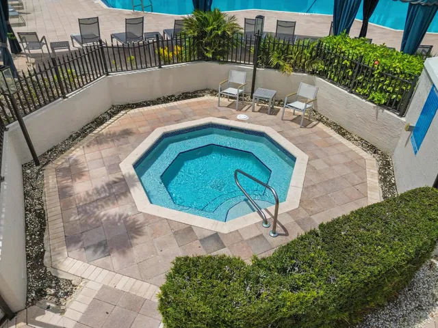 Saturnia Boca Raton Residence photo 43