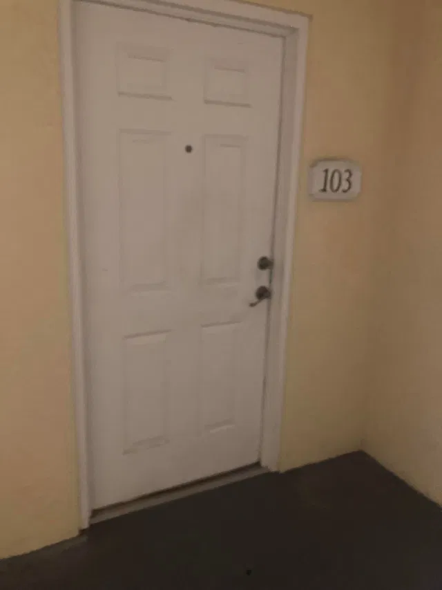 Unit 103 photo 18