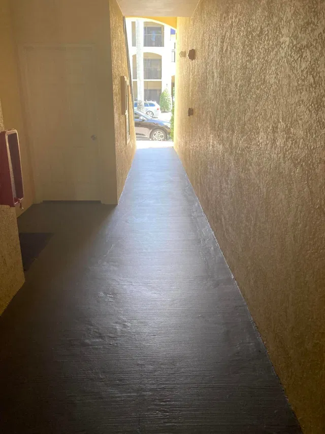 Unit 103 photo 19