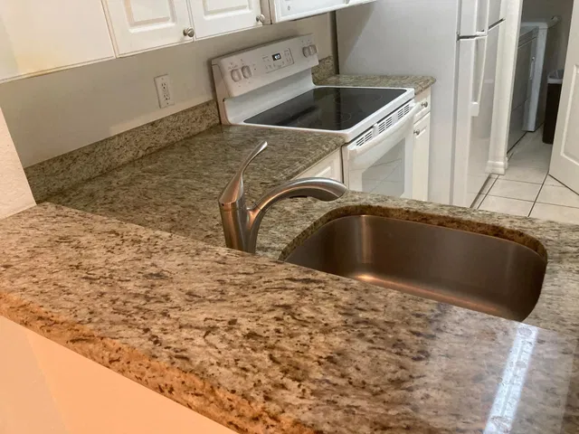 Unit 103 photo 31
