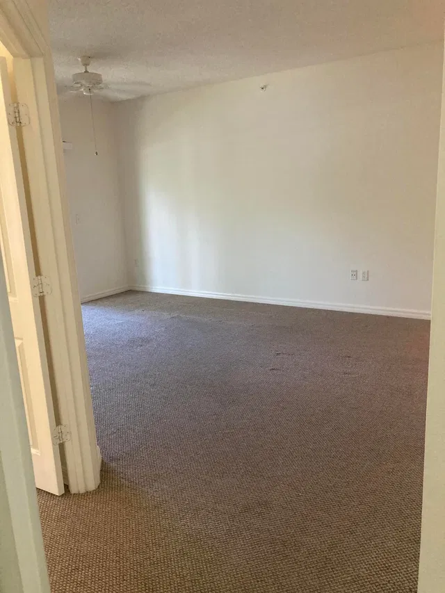 Unit 103 photo 44
