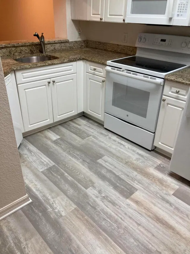 Unit 103 photo 45