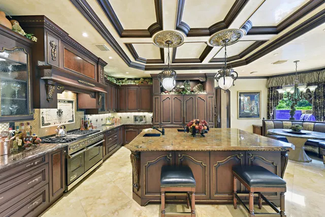 St. Andrews Country Club Residence photo 18
