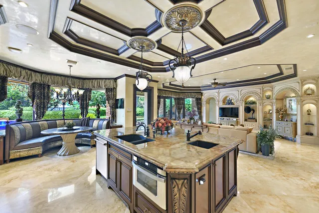 St. Andrews Country Club Residence photo 19