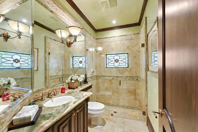 St. Andrews Country Club Residence photo 24