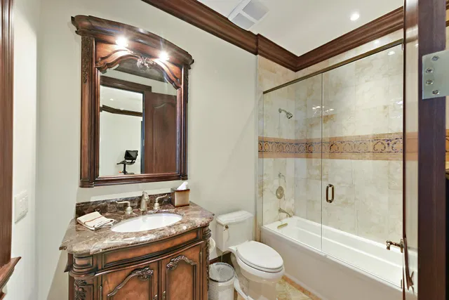 St. Andrews Country Club Residence photo 26