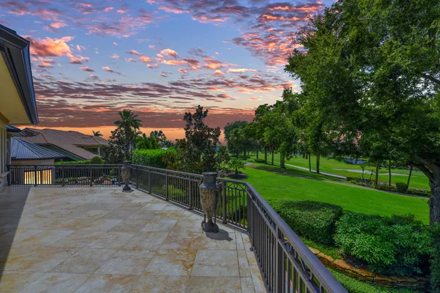 St. Andrews Country Club Residence photo 52
