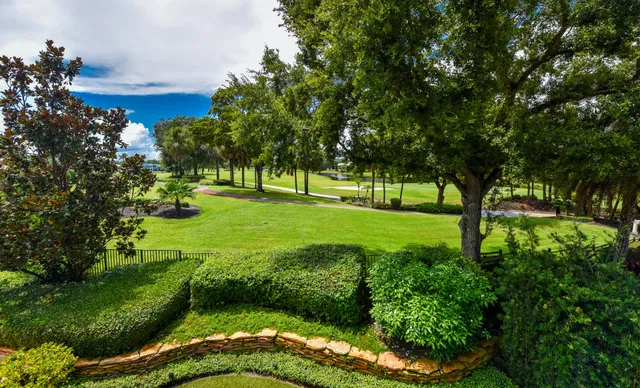 St. Andrews Country Club Residence photo 53