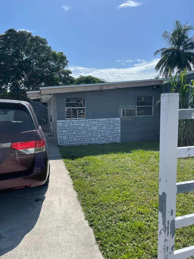 Residence photo 18