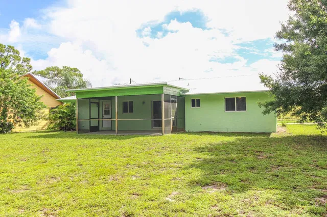 Residence photo 9